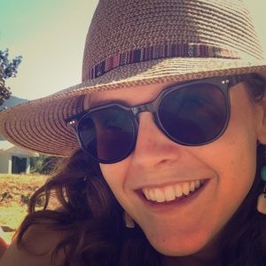 Meet your Posher, Roxane